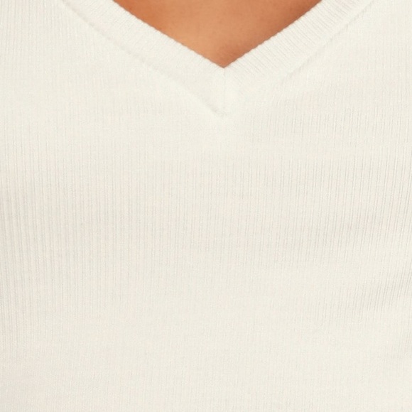 Essential White Ribbed Tank Top - Picture 5 of 5